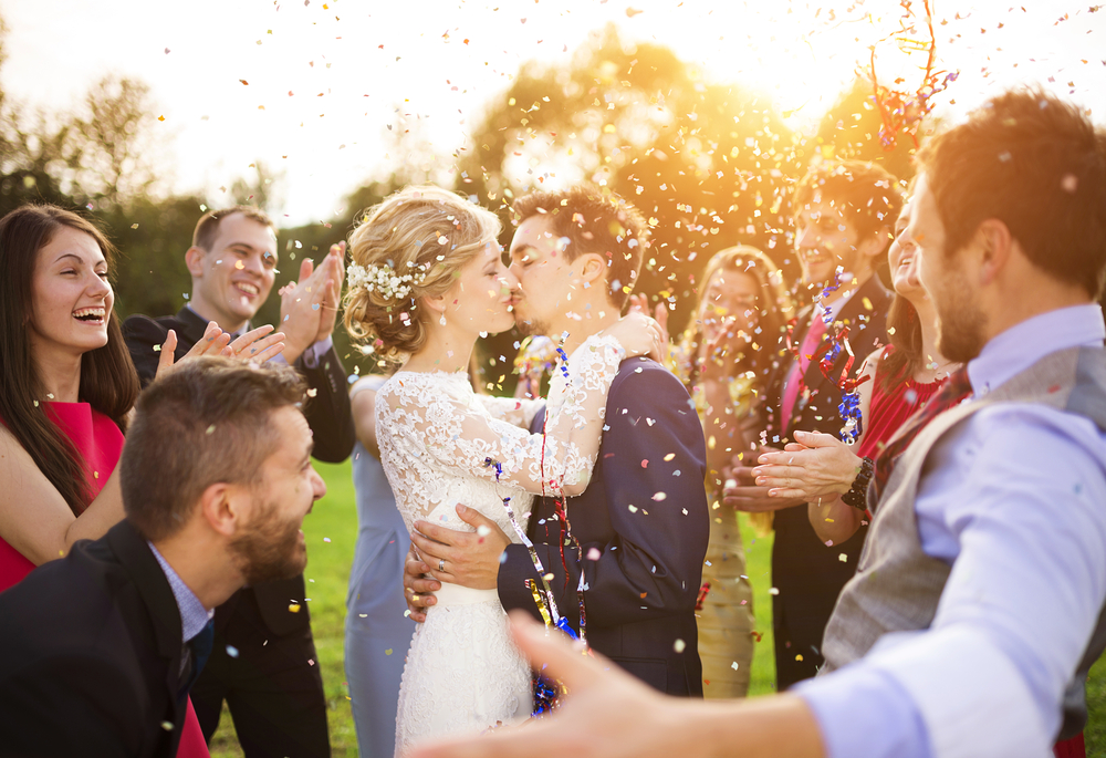 Você não precisa ser rico para organizar uma linda festa de casamento